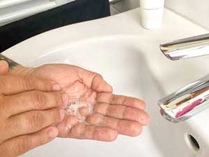 TattooMed cleansing gel Anwendung